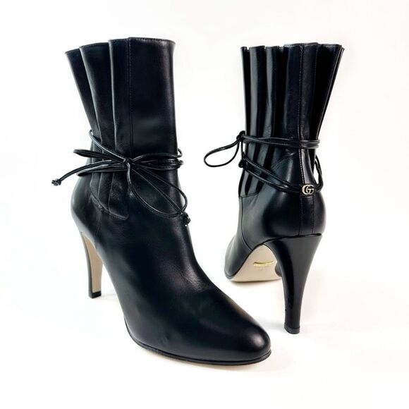 GUCCI Indya Pleated Bow Tie GG Boots Size 38 US 8 Black Leather Ankle Tie Strap - Picture 1 of 15
